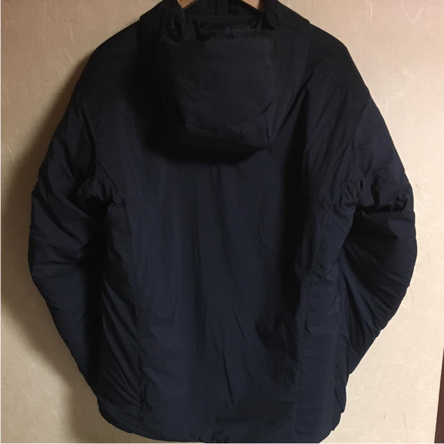 ARC'TERYX(アークテリクス)のアークテリクス atom ar hoody black size s メンズのジャケット/アウター(ダウンジャケット)の商品写真