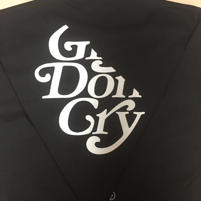 GDC(ジーディーシー)の送料込 XL Girls Don't Cry スウェット メンズのトップス(スウェット)の商品写真