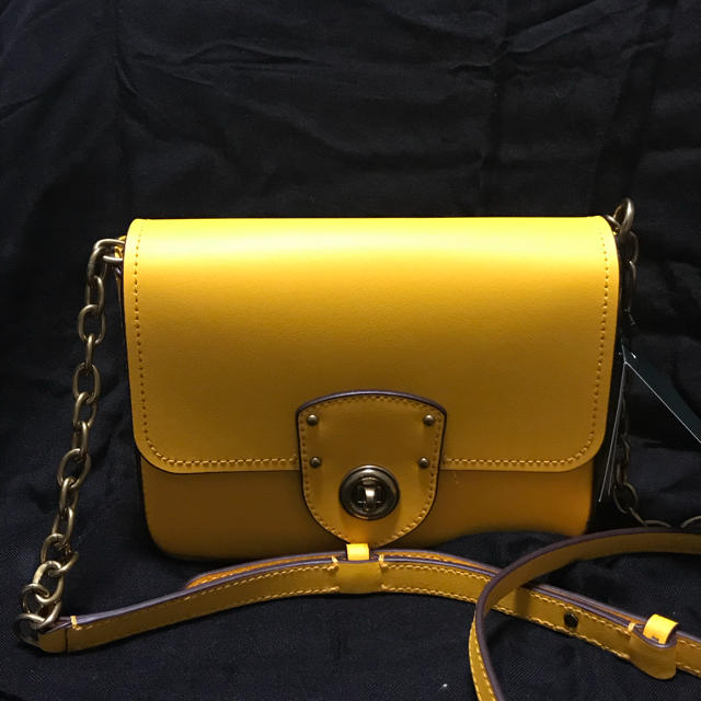 Ralph Lauren(ラルフローレン)のRALPH LAUREN chain bag レディースのバッグ(ショルダーバッグ)の商品写真