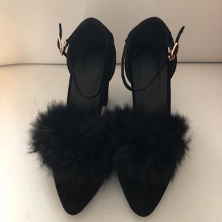 グレイル(GRL)の【新品】GRL ファー付きパンプス 23㎝(ハイヒール/パンプス)