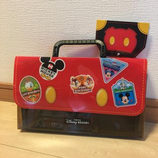 ディズニー(Disney)の【新製品】2018年秋 ディズニーシー ミッキーミニー ブリーフケース(キャラクターグッズ)