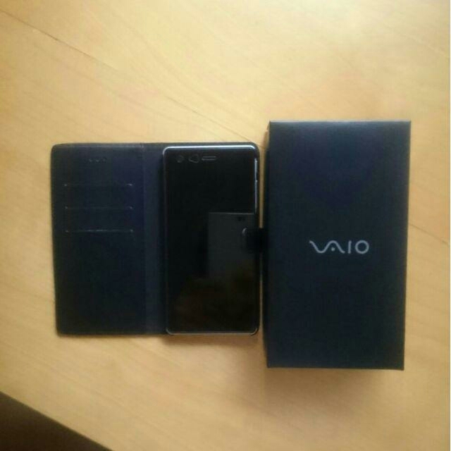 美品　VAIO PHONE A　 　付属品未使用　専用ケース付き