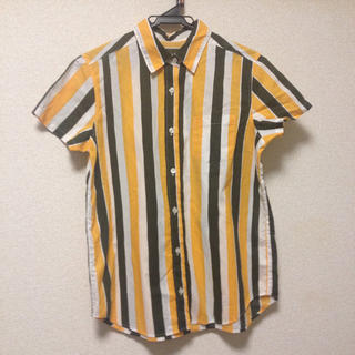 グリーン×オレンジ ストライプシャツ(シャツ/ブラウス(半袖/袖なし))