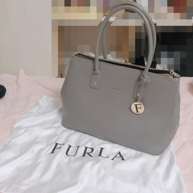 FURLA LINDA トートバッグ A4収納可 グレー 保存袋付きバッグ