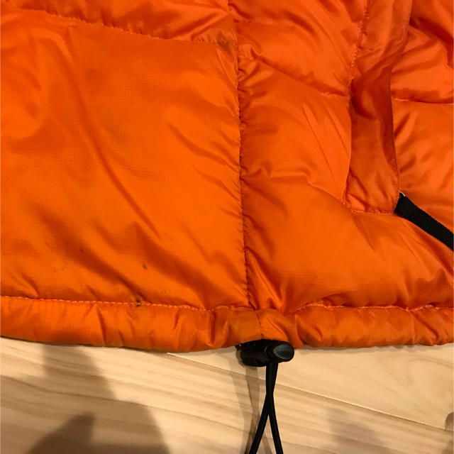 THE NORTH FACE(ザノースフェイス)の美品 レア ノースフェイス ヌプシ ダウン オレンジ M north face メンズのジャケット/アウター(ダウンジャケット)の商品写真