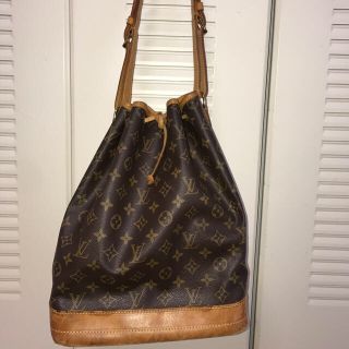 ルイヴィトン(LOUIS VUITTON)のルイ ヴィトン ショルダーバッグ ノエ(ショルダーバッグ)