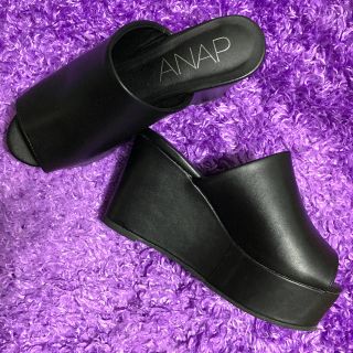 アナップ(ANAP)のANAP ウエッジソール 厚底 サンダル(サンダル)