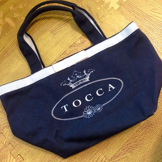 トッカ(TOCCA)のTOCCAトートバッグ(トートバッグ)