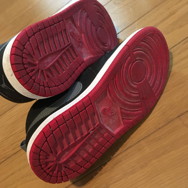 NIKE(ナイキ)のナイキ ジョーダン1 キッズ キッズ/ベビー/マタニティのベビー靴/シューズ(~14cm)(スニーカー)の商品写真