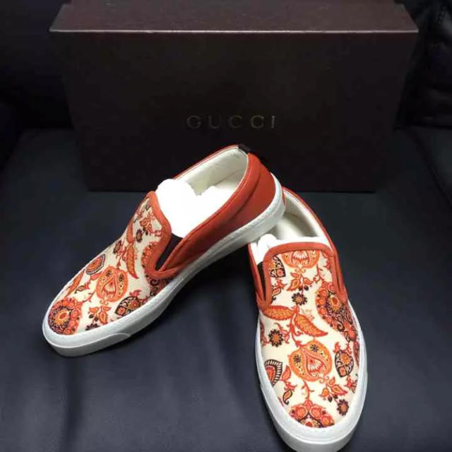 Gucci(グッチ)のGUCCIスリッポン  メンズの靴/シューズ(スニーカー)の商品写真