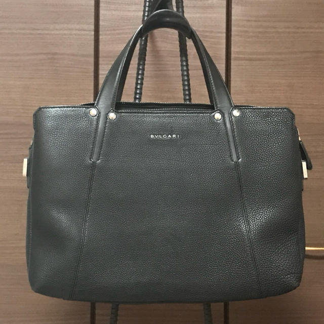高価値セリー BVLGARI ビジネスバッグ オクト ☆美品☆BVLGARI
