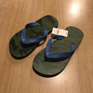 ギャップキッズ(GAP Kids)のココ様専用です   新品 美品 GAP ジュニア ビーチサンダル 約22センチ(サンダル)