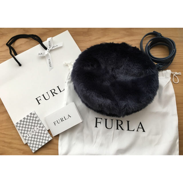 最終値下げ！フルラ FURLA エコファー 2way ショルダーバッグ ネイビー