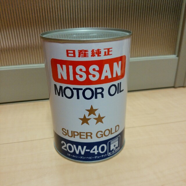 日産(ニッサン)の日産純正オイル缶 20W-40貯金箱 自動車/バイクのバイク(その他)の商品写真