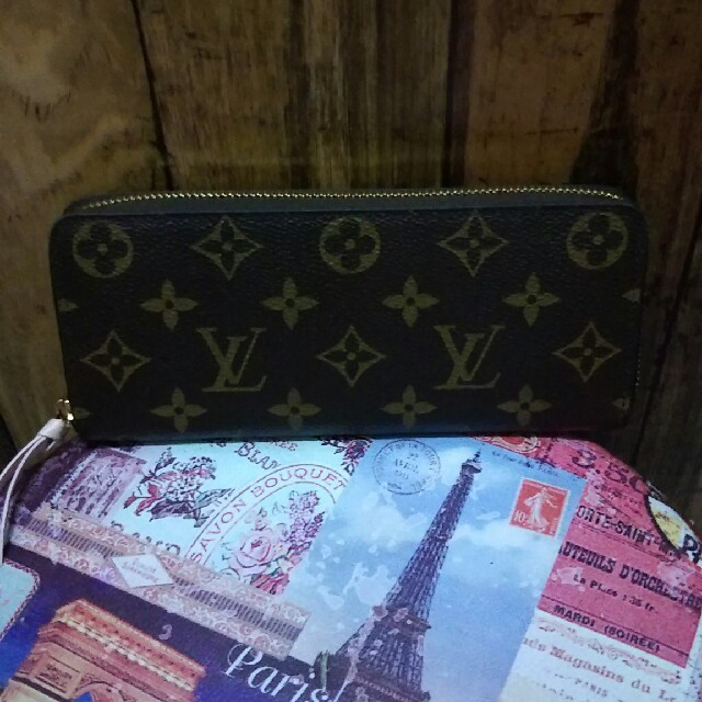 LOUIS VUITTON(ルイヴィトン)のルイヴィトン 美品 長財布 レディースのファッション小物(財布)の商品写真