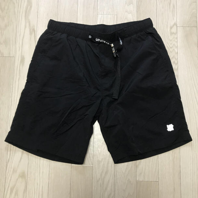 UNDEFEATED(アンディフィーテッド)のUNDEFEATED SWIM TRUNK(50003) メンズのパンツ(ショートパンツ)の商品写真