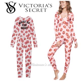 ヴィクトリアズシークレット(Victoria's Secret)のPINKドーナツ柄ロンパース(ルームウェア)