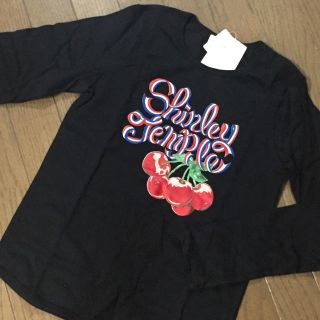 シャーリーテンプル(Shirley Temple)のシャーリーテンプル ♡ トリコロール チェリー カットソー 黒(Tシャツ/カットソー)