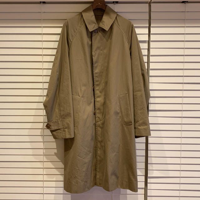 COMOLI(コモリ)のCOMOLI コモリ コットンギャバ バルカラー ステンカラーコート  メンズのジャケット/アウター(ステンカラーコート)の商品写真