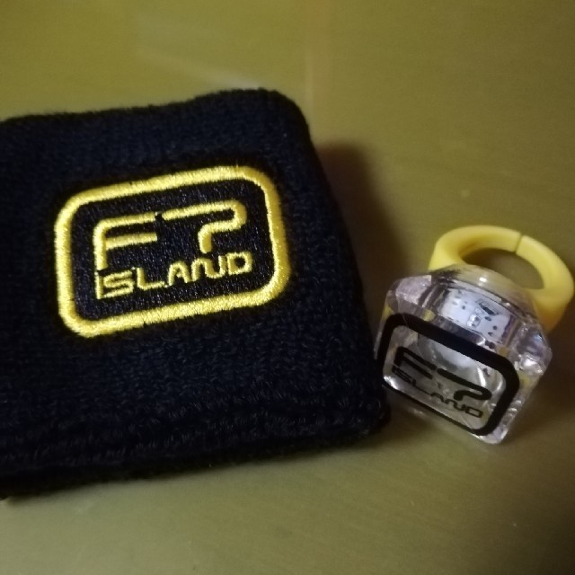 FTISLAND(エフティーアイランド)のFTISLAND　リングライト　おまけつき エンタメ/ホビーのCD(K-POP/アジア)の商品写真