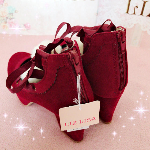 ☆リズリサLIZLISA☆ポンポン付き☆レースアップパンプス☆新品 ☆リズリサLIZLISA☆ポンポン付き☆レースアップパンプス☆新品