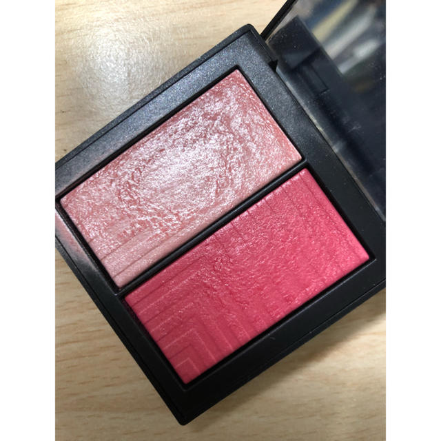 NARS(ナーズ)のデュアルインテンシティーブラッシュ 5503 nars ナーズ 【HM様】 コスメ/美容のベースメイク/化粧品(チーク)の商品写真