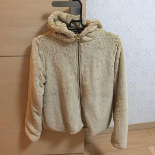 ビームス(BEAMS)のBEAMS♡フェイクファーパーカ(パーカー)