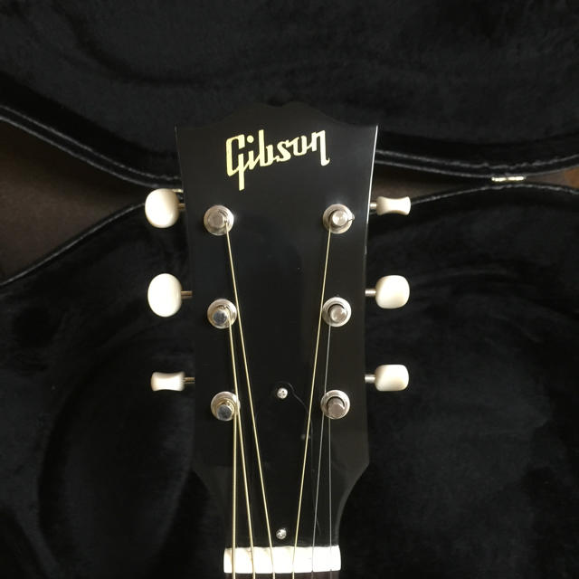 Gibson(ギブソン)のギブソン j-45  10月8日までの出品！ 楽器のギター(アコースティックギター)の商品写真