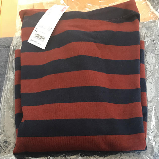 UNIQLO(ユニクロ)の新品ボーダークロップドモックネックＴ レディースのトップス(カットソー(長袖/七分))の商品写真