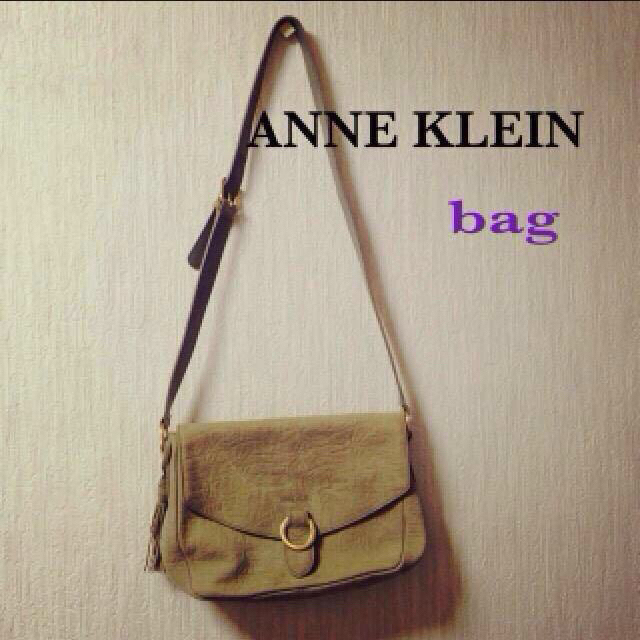 ANNE KLEIN(アンクライン)のANNE KLEINインポートショルダー レディースのバッグ(ショルダーバッグ)の商品写真