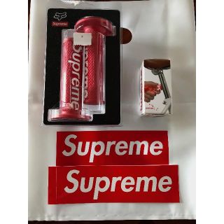 シュプリーム(Supreme)のMoto Hand Grip&Magnetic Bike Lights(車外アクセサリ)