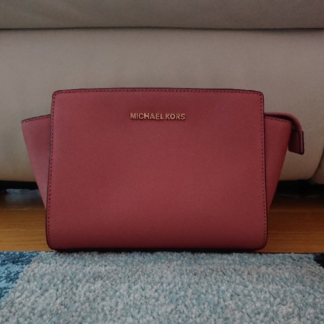 MICHAEL KORS / マイケル・コース 斜め掛けショルダーバッグ