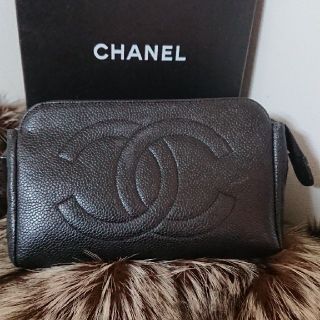 シャネル(CHANEL)の正規品 CHANEL(シャネル) キャビアスキン デカココマーク ポーチ(ポーチ)