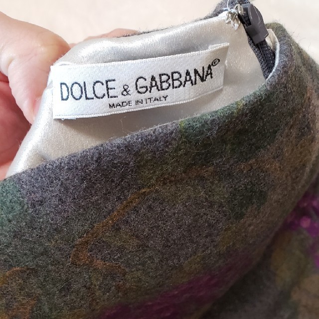 DOLCE&GABBANA(ドルチェアンドガッバーナ)のドルガバ　藤柄　高級ワンピース レディースのワンピース(ロングワンピース/マキシワンピース)の商品写真