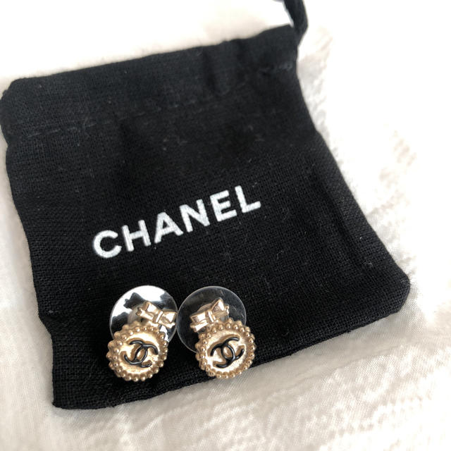 CHANEL ピアスアクセサリー