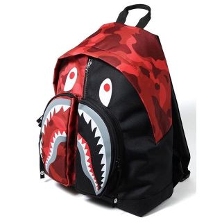 アベイシングエイプ(A BATHING APE)のCOLOR CAMO SHARK DAY PACK RED (バッグパック/リュック)