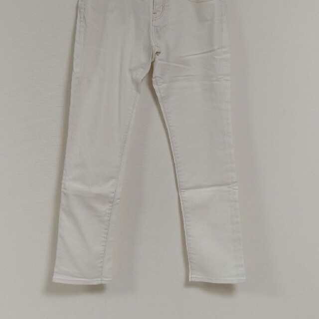 Westwood Outfitters(ウエストウッドアウトフィッターズ)の未使用ホワイトデニム　L レディースのパンツ(デニム/ジーンズ)の商品写真