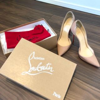 クリスチャンルブタン(Christian Louboutin)の38♡クリスチャンルブタン♡ヌードパテント♡ベージュ パンプス♡エナメル(ハイヒール/パンプス)