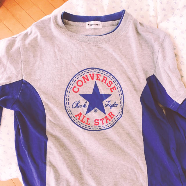 CONVERSE(コンバース)の長袖Ｔシャツ キッズ/ベビー/マタニティのキッズ服女の子用(90cm~)(Tシャツ/カットソー)の商品写真