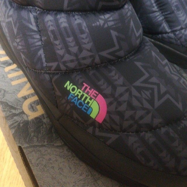 THE NORTH FACE(ザノースフェイス)のノースフェイス　ヌプシブーティ　アトモス　別注　コラボ メンズの靴/シューズ(ブーツ)の商品写真