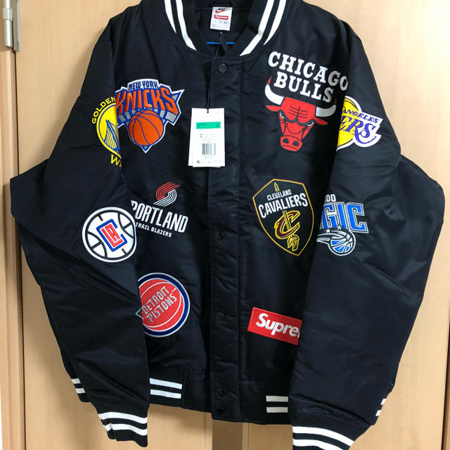 最終値下げsupreme NIKE jacket NBA