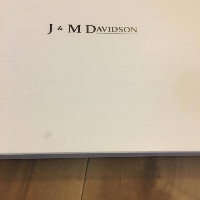 J&M DAVIDSON(ジェイアンドエムデヴィッドソン)の美品☆J&M DAVIDSON クラッチバッグ 最終お値下げ レディースのバッグ(クラッチバッグ)の商品写真