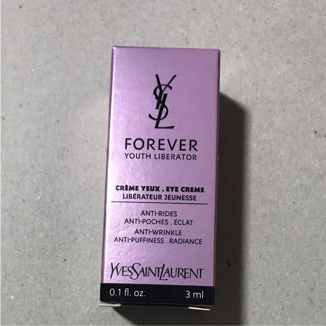 Yves Saint Laurent Beaute(イヴサンローランボーテ)のイブサンローラン アイクリーム コスメ/美容のスキンケア/基礎化粧品(アイケア/アイクリーム)の商品写真