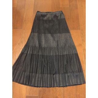 プリーツプリーズイッセイミヤケ(PLEATS PLEASE ISSEY MIYAKE)のプリーツプリーズのロングスカート(ロングスカート)