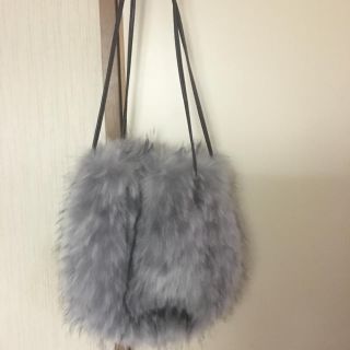 マウジー(moussy)のMOUSSY  ファーバッグ(ショルダーバッグ)