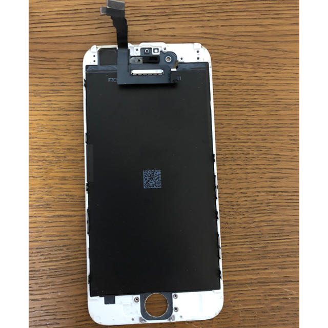 Apple(アップル)の【ジャンク】 iPhone6 純正 割れパネル ホワイト スマホ/家電/カメラのスマートフォン/携帯電話(その他)の商品写真