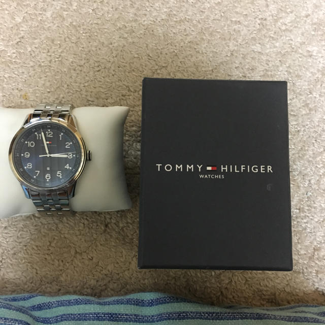 TOMMY HILFIGER(トミーヒルフィガー)のTOMMY HILFIGER 時計 メンズの時計(腕時計(アナログ))の商品写真