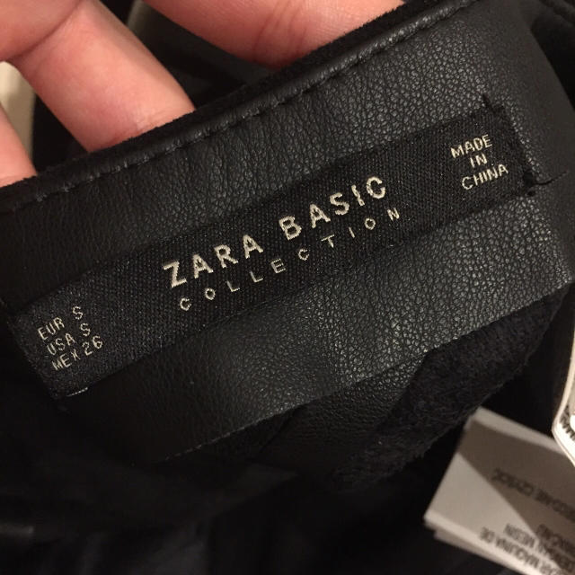 ZARA(ザラ)のZARA レザースカート レディースのスカート(ミニスカート)の商品写真