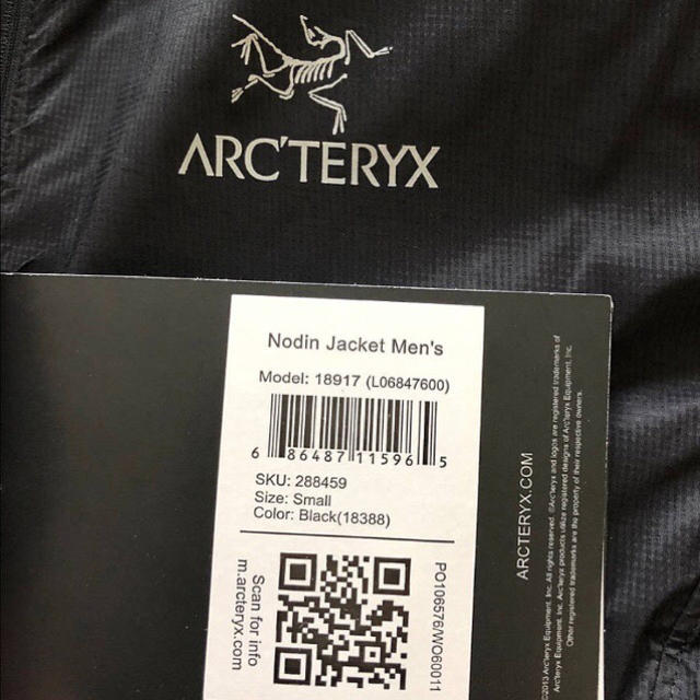 ARC'TERYX(アークテリクス)の新品未使用 ARC'TERYXマウンテンパーカ メンズのジャケット/アウター(マウンテンパーカー)の商品写真