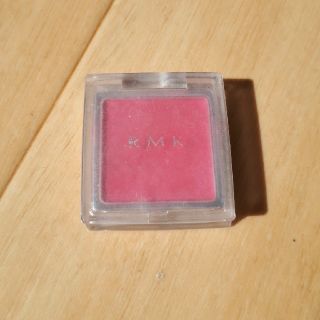 アールエムケー(RMK)のRMK　ピンクレッドアイシャドウ(アイシャドウ)